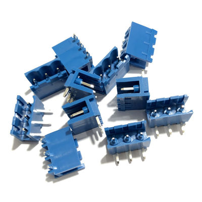 Os blocos de terminais Pluggable 5.08mm espaçando azuis do parafuso do PWB obstruem + ângulo direito Pin Header