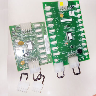 A placa do PWB dos acessórios das peças do elevador procura um caminho mais curto os blocos de terminais XG1 XG2 XG3 XG4