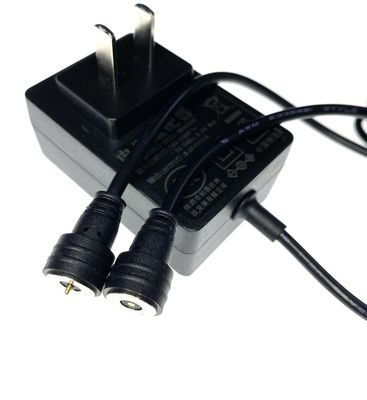 Cabo fêmea masculino de carregamento magnético da expansão do cabo do adaptador da alimentação de DC de Pogo Pin Connector