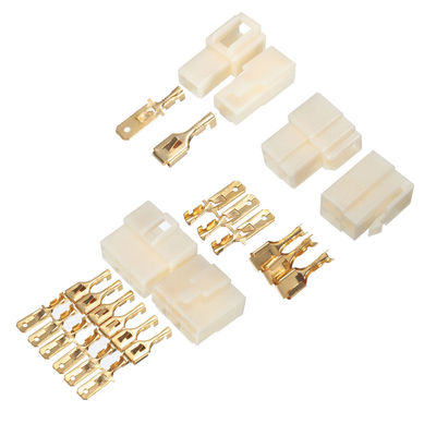 conectores elétricos de abrigo terminais do carro do friso de 6.3mm 1 Pin da maneira a um Pin de 8 maneiras