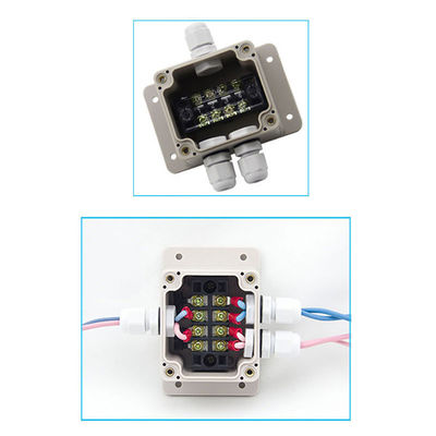 Cerco elétrico que ilumina a caixa de junção 63*58*45mm do cabo com a montagem da parede dos conectores impermeável
